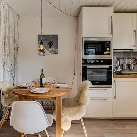 Cry, Alpes Agency, Chamonix, Sleeps 2-4 Lejlighed